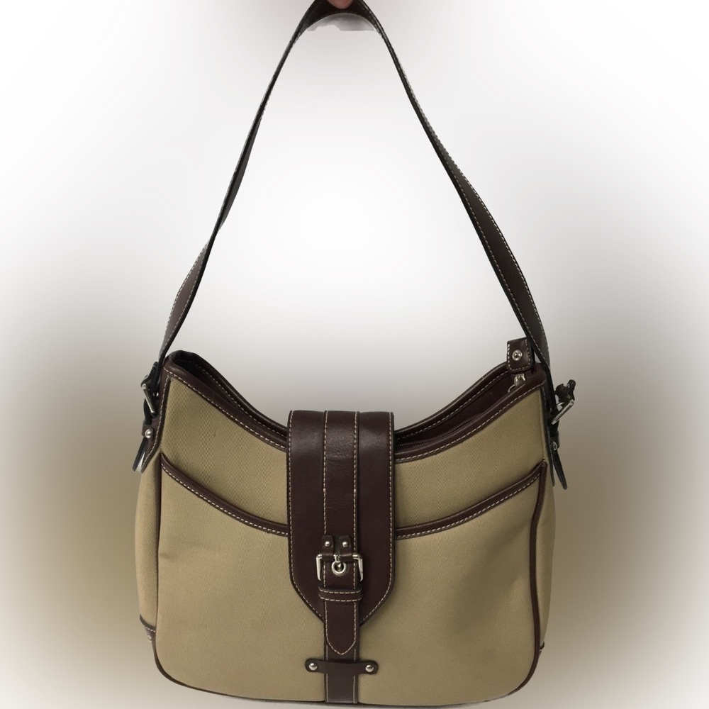 Great Etienne Aigner black and tan bag